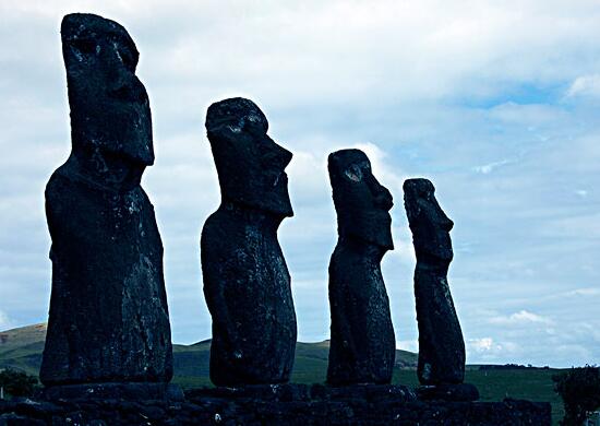智利复活节岛石像之谜
