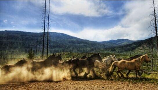 昆仑山地狱之门