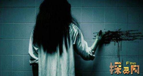 盘点中国十大校园灵异事件半夜上厕所会遇到花衣服女鬼
