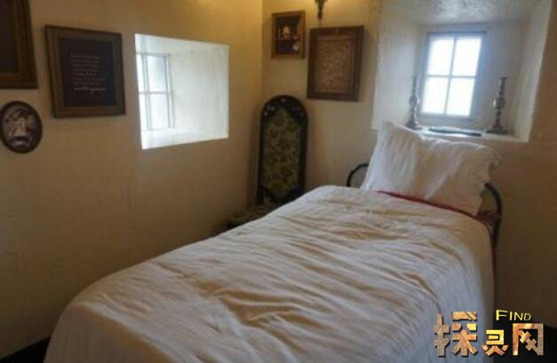 宾馆有鬼的征兆