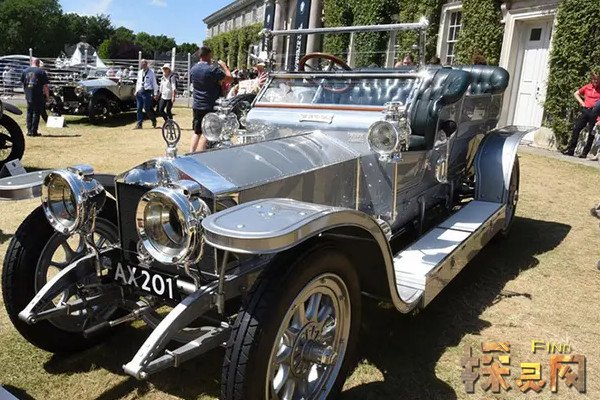 黄金车多少钱,价值20.3亿元(存在于电影中的虚拟车)